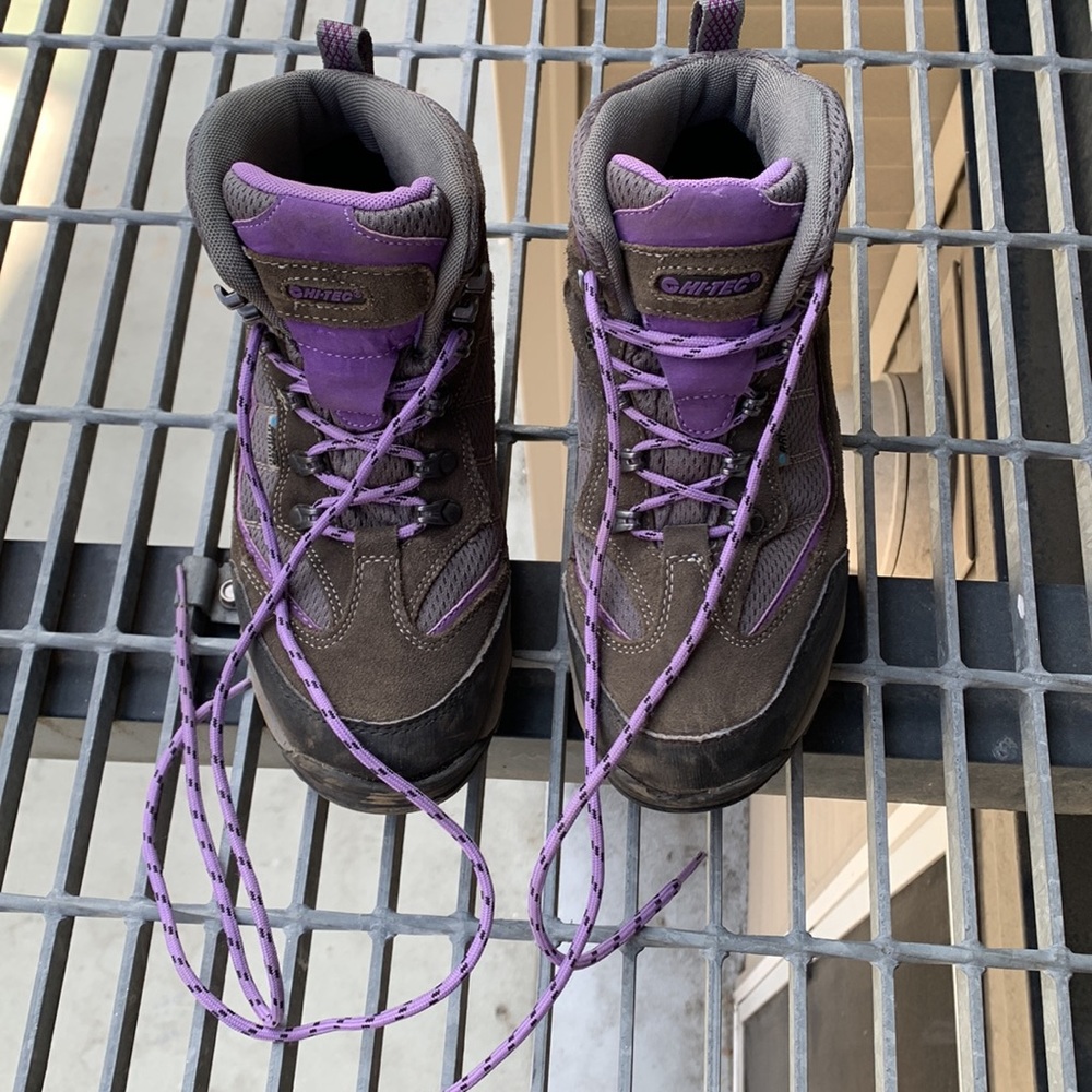 Hi Tec Apex Lite Women's waterproof hiking boots size 8